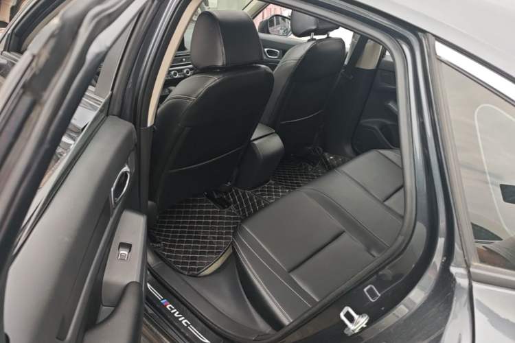 Used Honda Civic 2022 240TURBO CVT Dynamic Edition Left Rear Seat