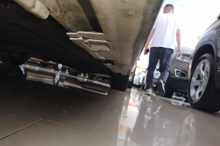 Used Honda Civic 2022 240TURBO CVT Dynamic Edition Left Side Sill