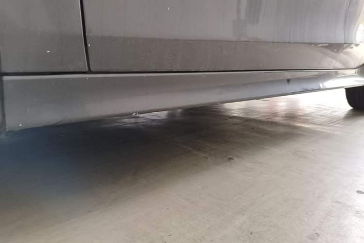 Used Honda Civic 2022 240TURBO CVT Dynamic Edition Left Side Sill