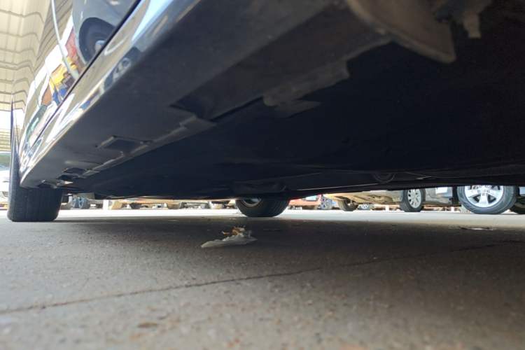 Used Honda Civic 2022 240TURBO CVT Dynamic Edition Left Side Sill