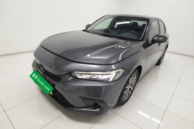 Ojetý Honda Civic 2022 240TURBO CVT Dynamic Edition