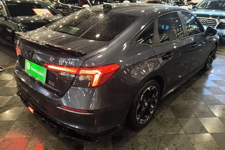 Used Honda Civic 2022 240TURBO CVT Dynamic Edition Rear Right 45 Deg