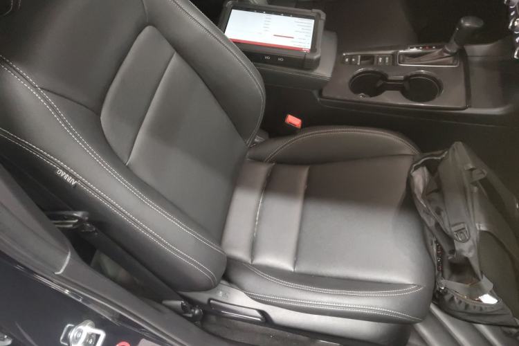 Used Honda Civic 2022 240TURBO CVT Dynamic Edition Right Front Seat