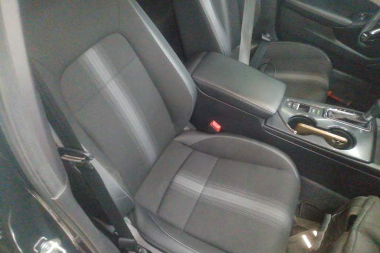 Used Honda Civic 2022 240TURBO CVT Dynamic Edition Right Front Seat