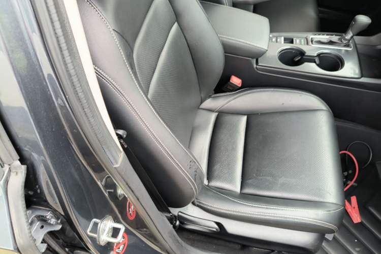 Used Honda Civic 2022 240TURBO CVT Dynamic Edition Right Front Seat