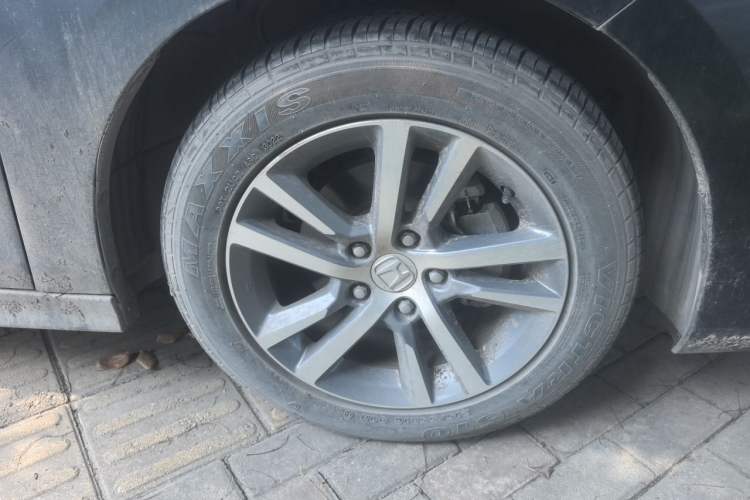Used Honda Civic 2022 240TURBO CVT Dynamic Edition Right Front Wheel Hub