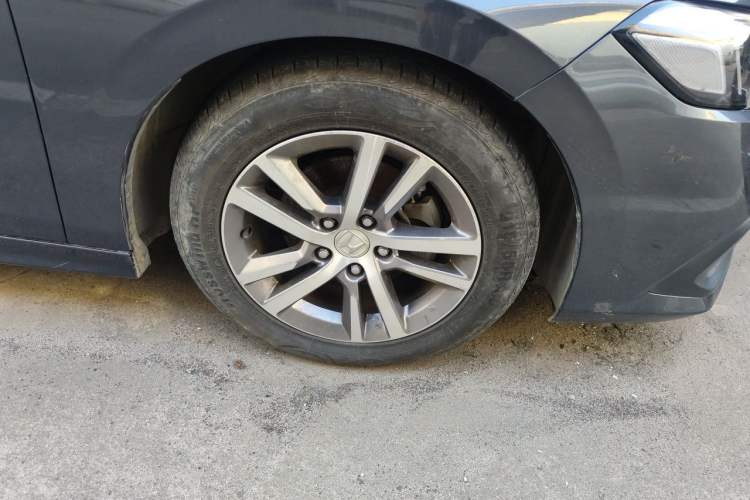 Used Honda Civic 2022 240TURBO CVT Dynamic Edition Right Front Wheel Hub