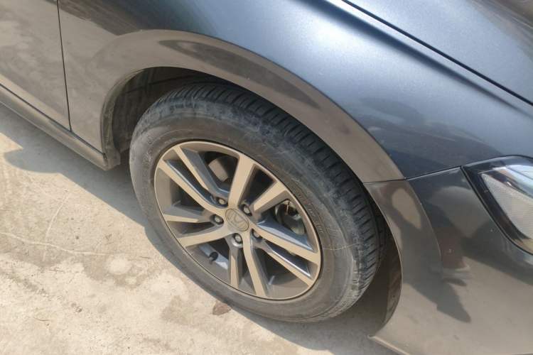 Used Honda Civic 2022 240TURBO CVT Dynamic Edition Right Front Wheel Hub