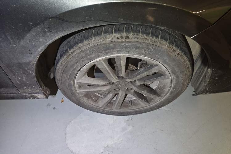 Used Honda Civic 2022 240TURBO CVT Dynamic Edition Right Front Wheel Hub
