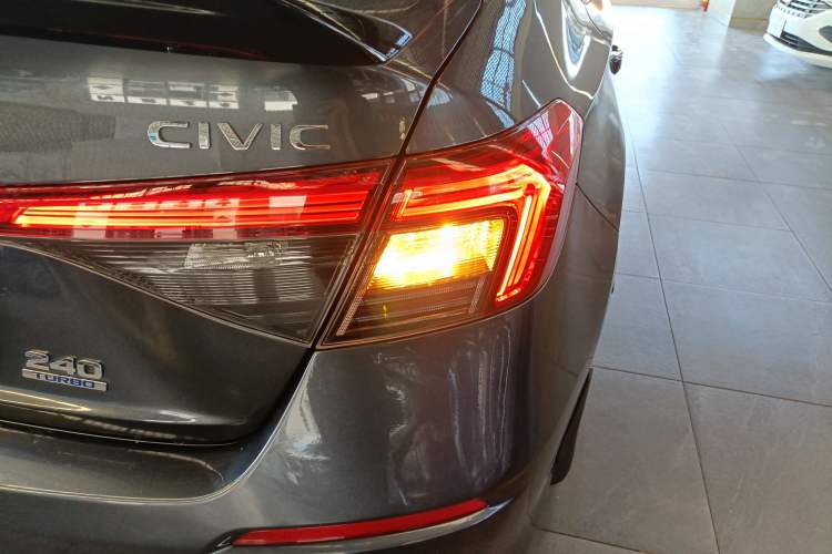 Used Honda Civic 2022 240TURBO CVT Dynamic Edition Right Rear Taillight