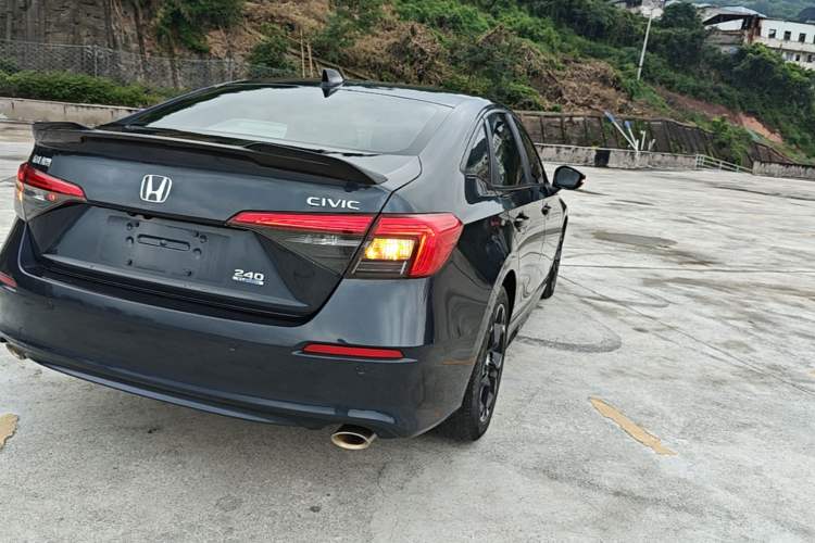 Used Honda Civic 2022 240TURBO CVT Dynamic Edition Right Rear Taillight