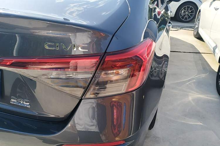 Used Honda Civic 2022 240TURBO CVT Dynamic Edition Right Rear Taillight