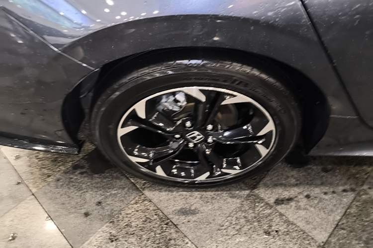 Used Honda Civic 2022 240TURBO CVT Dynamic Edition Right Rear Wheel Hub