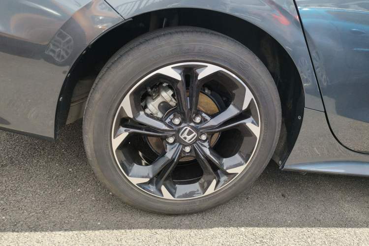 Used Honda Civic 2022 240TURBO CVT Dynamic Edition Right Rear Wheel Hub