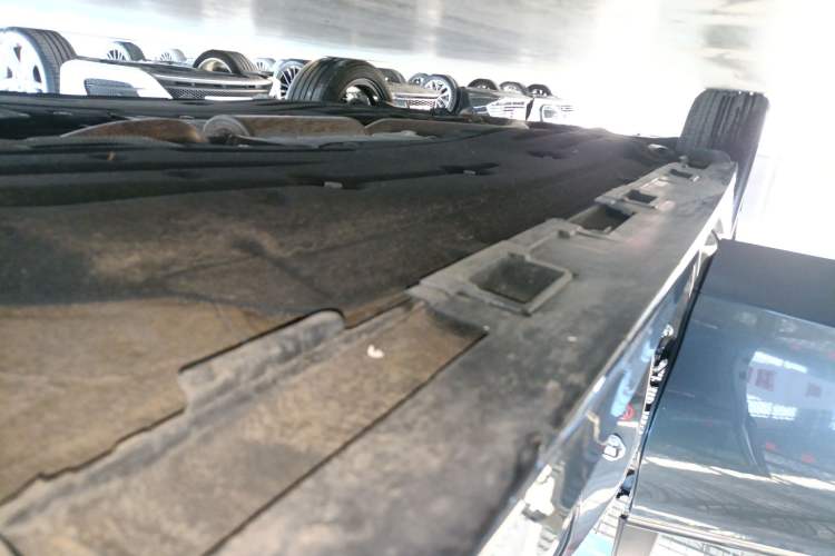 Used Honda Civic 2022 240TURBO CVT Dynamic Edition Right Side Sill