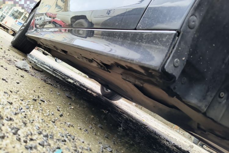 Used Honda Civic 2022 240TURBO CVT Dynamic Edition Right Side Sill