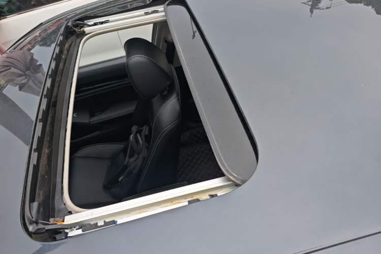 Used Honda Civic 2022 240TURBO CVT Dynamic Edition Roof