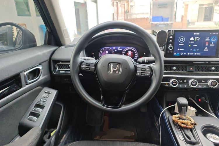 Used Honda Civic 2022 240TURBO CVT Dynamic Edition Steering Wheel