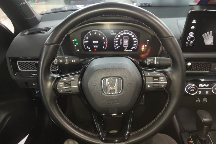 Used Honda Civic 2022 240TURBO CVT Dynamic Edition Steering Wheel