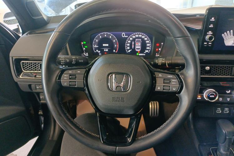 Used Honda Civic 2022 240TURBO CVT Dynamic Edition Steering Wheel