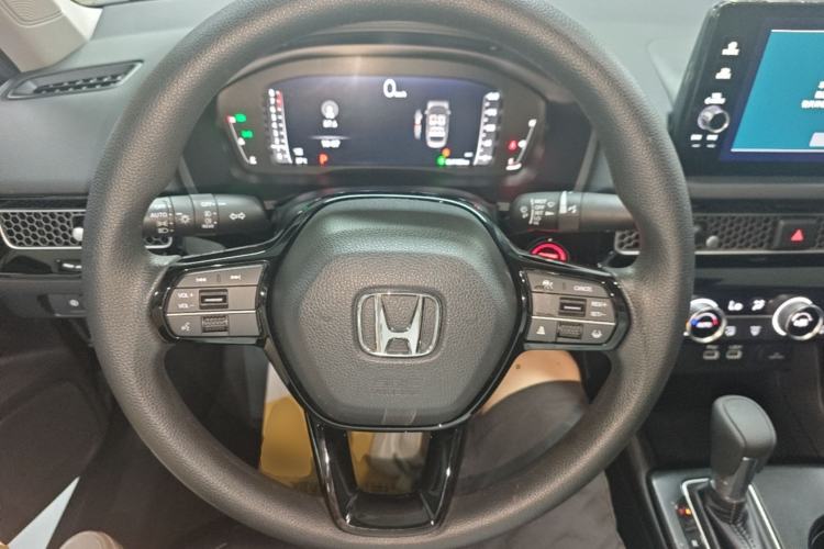 Used Honda Civic 2022 240TURBO CVT Dynamic Edition Steering Wheel