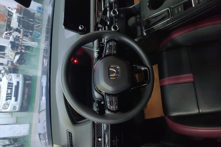 Used Honda Civic 2022 240TURBO CVT Dynamic Edition Steering Wheel