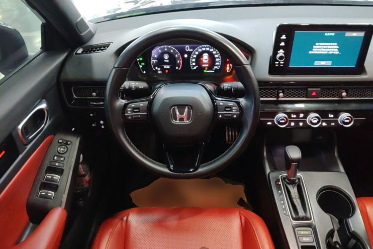 Used Honda Civic 2022 240TURBO CVT Dynamic Edition Steering Wheel
