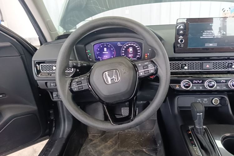 Used Honda Civic 2022 240TURBO CVT Dynamic Edition Steering Wheel