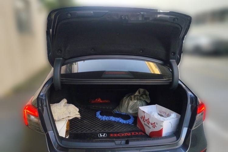 Used Honda Civic 2022 240TURBO CVT Dynamic Edition Trunk
