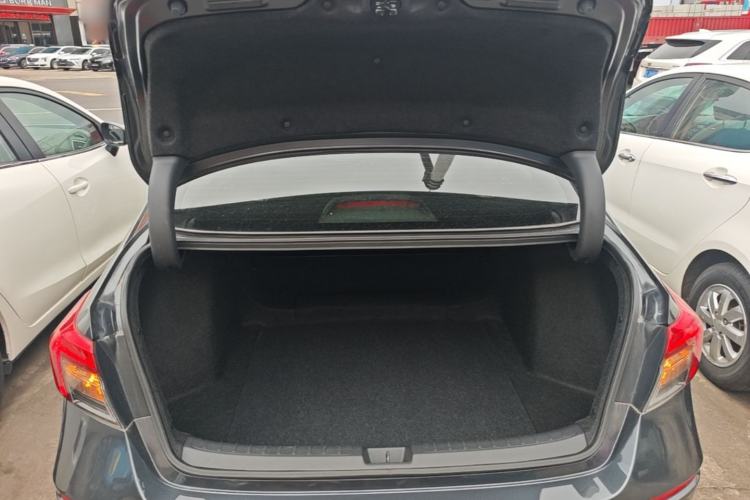 Used Honda Civic 2022 240TURBO CVT Dynamic Edition Trunk