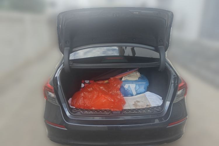 Used Honda Civic 2022 240TURBO CVT Dynamic Edition Trunk