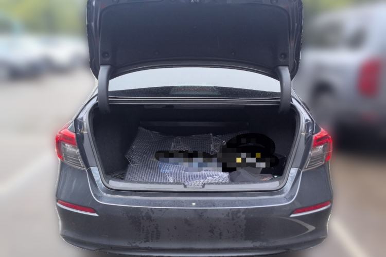 Used Honda Civic 2022 240TURBO CVT Dynamic Edition Trunk