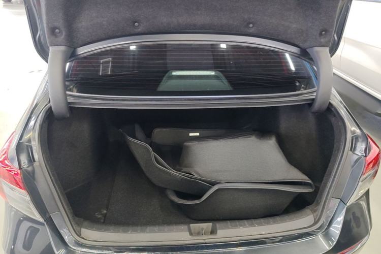 Used Honda Civic 2022 240TURBO CVT Dynamic Edition Trunk