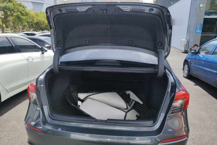 Used Honda Civic 2022 240TURBO CVT Dynamic Edition Trunk