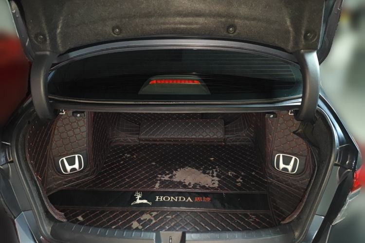 Used Honda Civic 2022 240TURBO CVT Dynamic Control Version Trunk