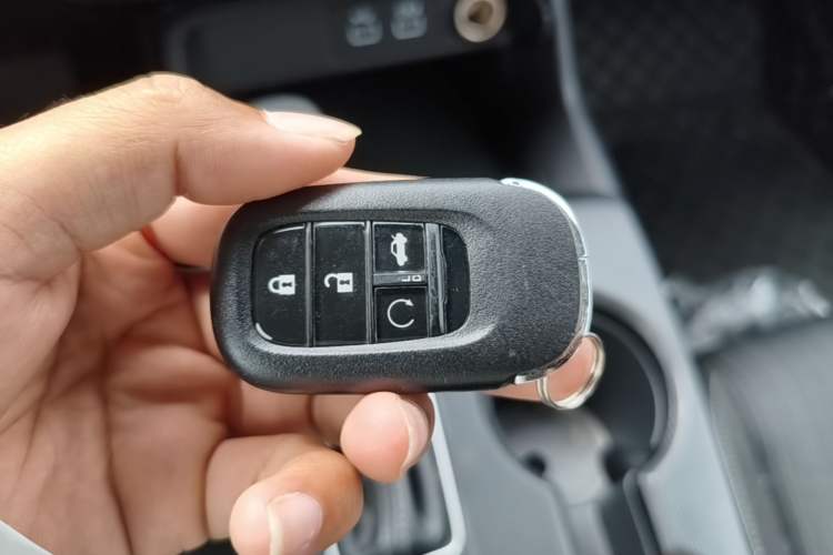 Used Honda Civic 2022 240TURBO CVT Dynamic Edition Vehicle Key