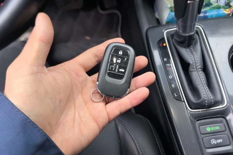 Used Honda Civic 2022 240TURBO CVT Dynamic Edition Vehicle Key