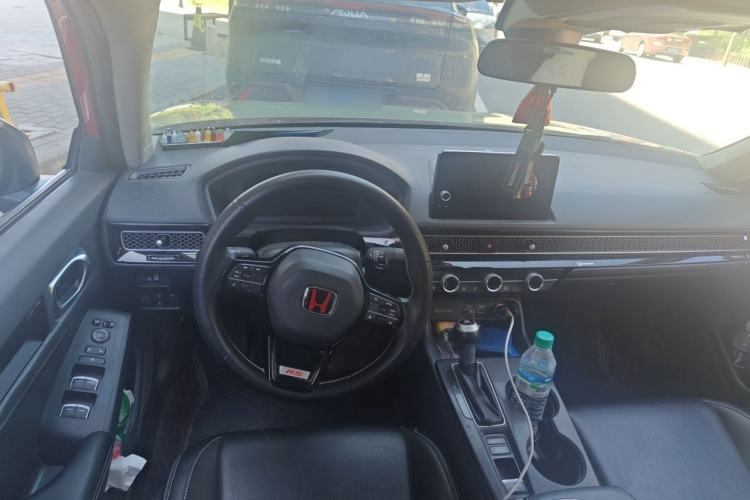 Used Honda Civic 2022 240TURBO CVT Dynamic Edition Steering Wheel