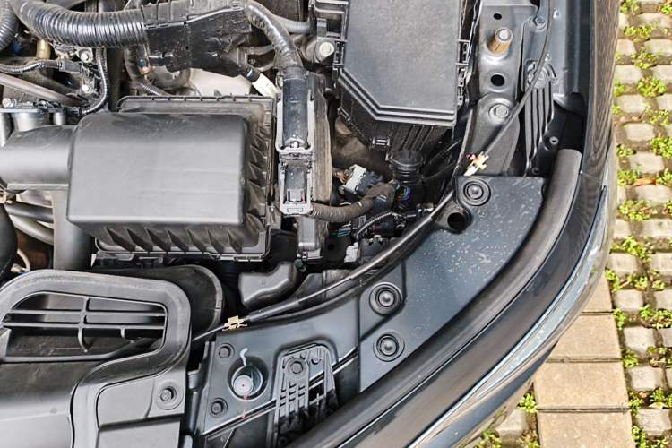 Used Honda Civic 2022 240TURBO CVT Dynamic Edition Engine Bay Left
