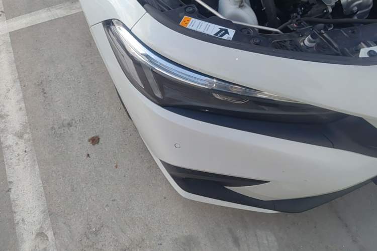 Used Honda Civic 2022 240TURBO CVT Dynamic Edition Right Front Headlight