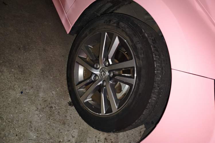 Used Honda Civic 2022 180TURBO CVT Shangqing Edition Right Front Wheel Hub