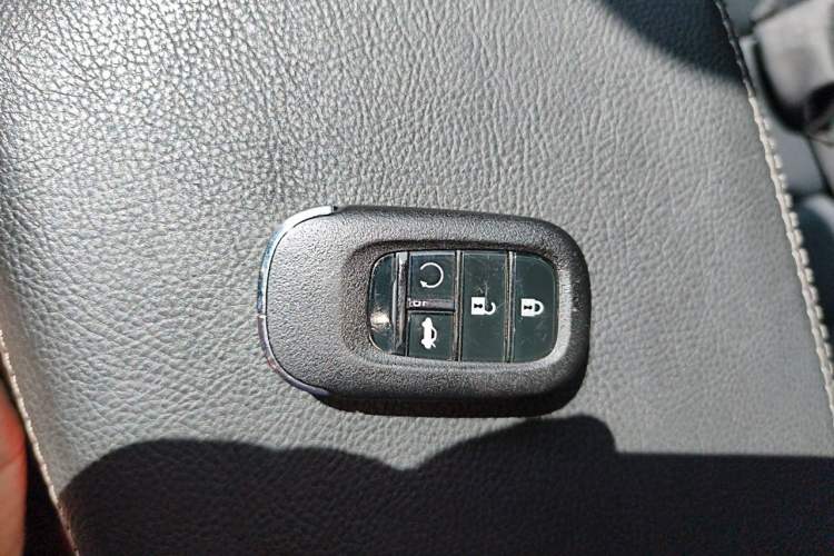 Used Honda Civic 2022 240TURBO CVT Dynamic Edition Vehicle Key