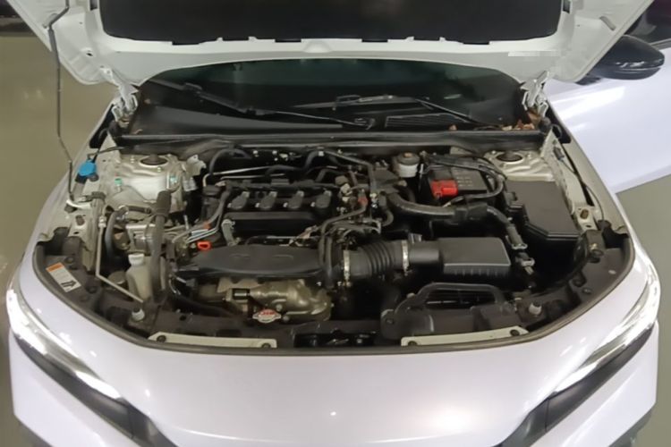 Used Honda Civic 2022 240TURBO CVT Dynamic Edition Engine Bay