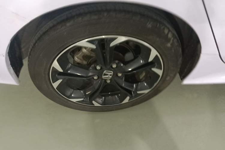 Used Honda Civic 2022 240TURBO CVT Dynamic Edition Right Rear Wheel Hub