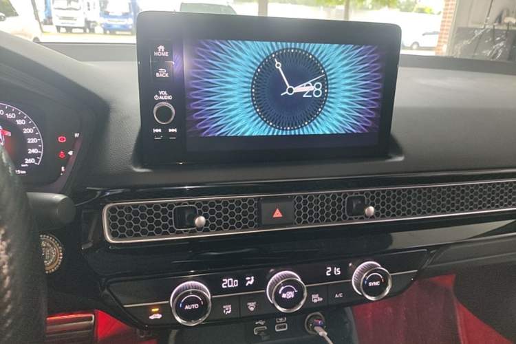 Used Honda Civic 2022 240TURBO CVT Dynamic Edition Audio And AC Panel