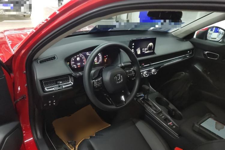 Used Honda Civic 2022 240TURBO CVT Dynamic Edition Center Console