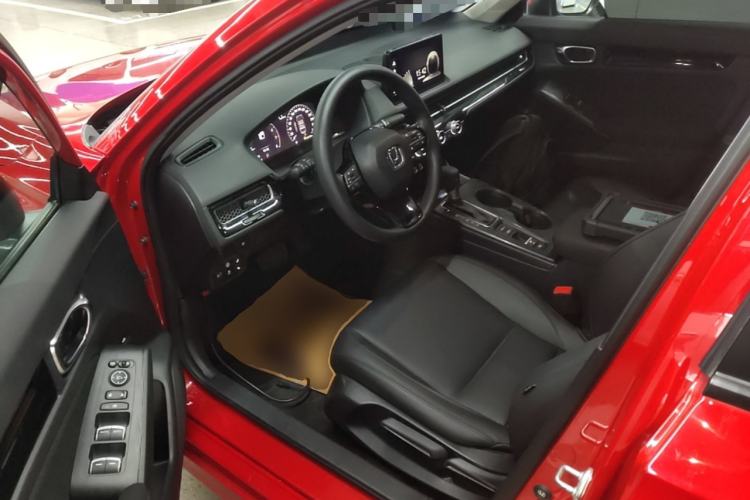 Used Honda Civic 2022 240TURBO CVT Dynamic Edition Driver Seat