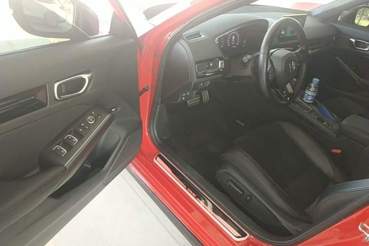 Used Honda Civic 2022 240TURBO CVT Ignition Edition Driver Seat