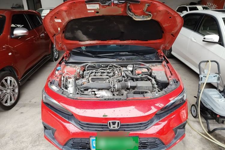 Used Honda Civic 2022 240TURBO CVT Dynamic Edition Engine Bay