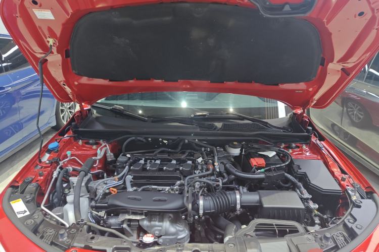 Used Honda Civic 2022 240TURBO CVT Dynamic Edition Engine Bay